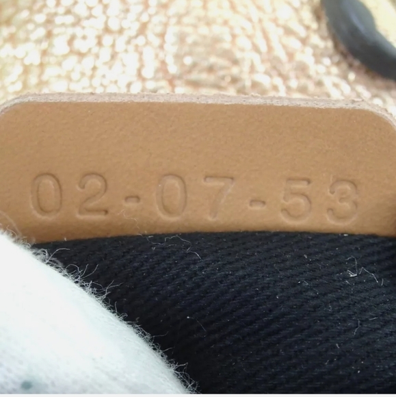 AUTHENTIC GOLD CHLOE BETTY SHOULDER BAG LEATHER - Picture 10 of 12